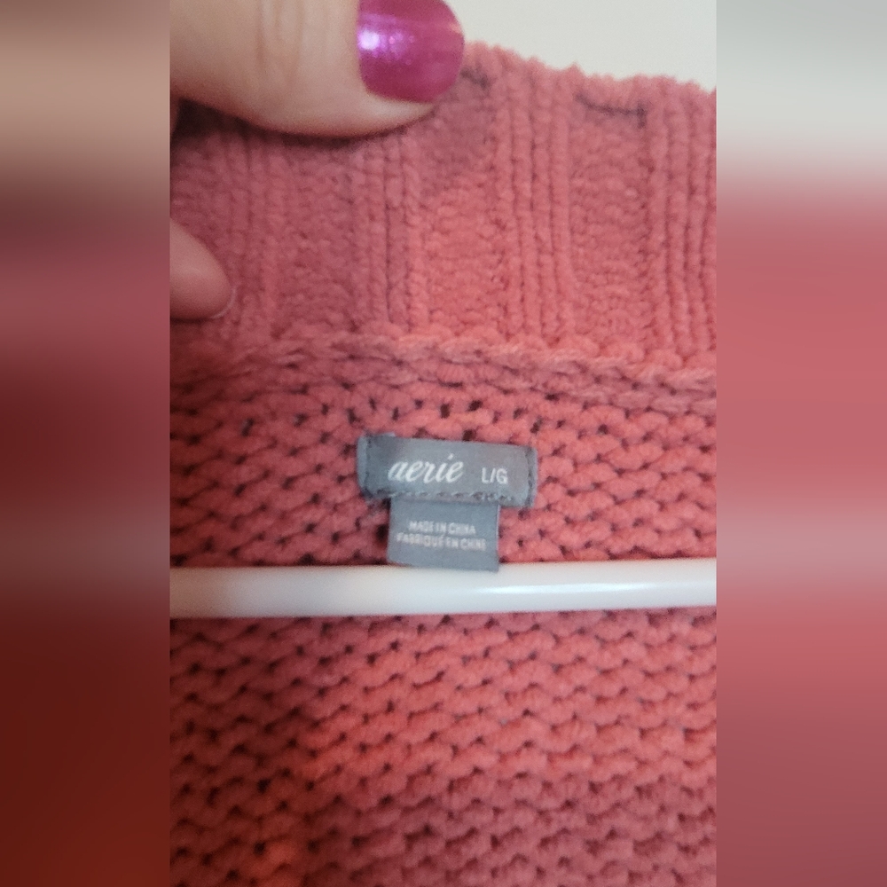 Aerie Cozy Pink V-Neck Sweater Relaxed Fit - Picture 4 of 6